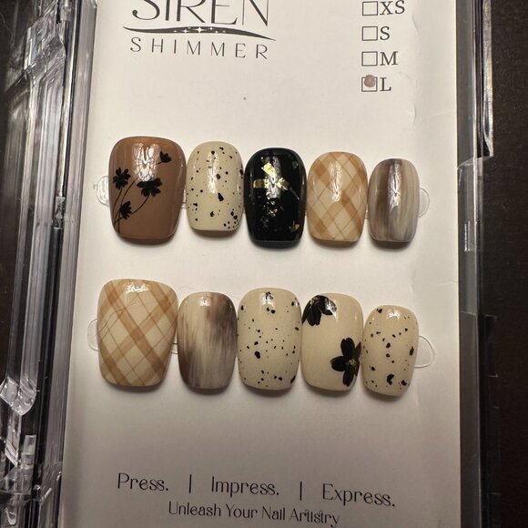Siren Shimmer Other - Handcrafted reusable press on nails.